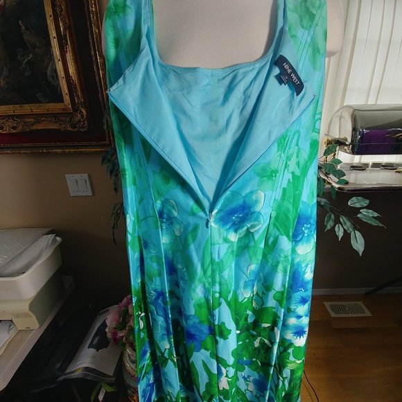 Pretty Summer Dress by Nine West Size 16 - Picture 5 of 5